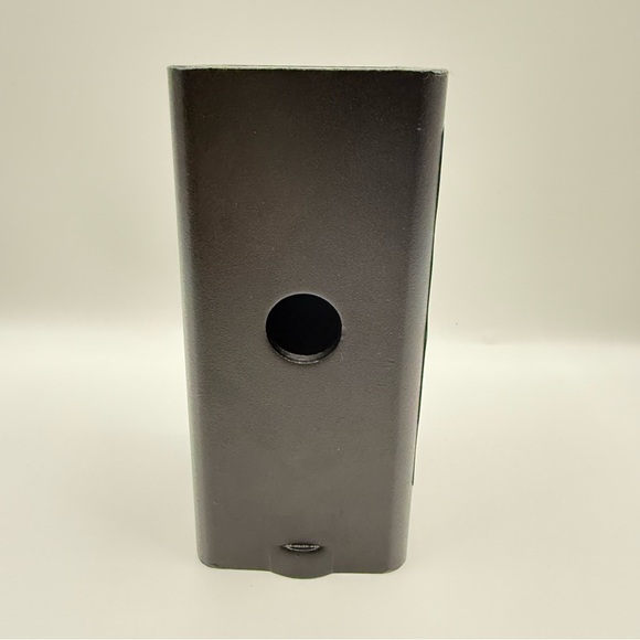 Curt 45405 Trailer Hitch Receiver Adapter Reducer Sleeve 2 1/2 In To 2 In Shank - Picture 2 of 9